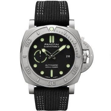 沛纳海手表 SUBMERSIBLE 潜行系列 PAM00984