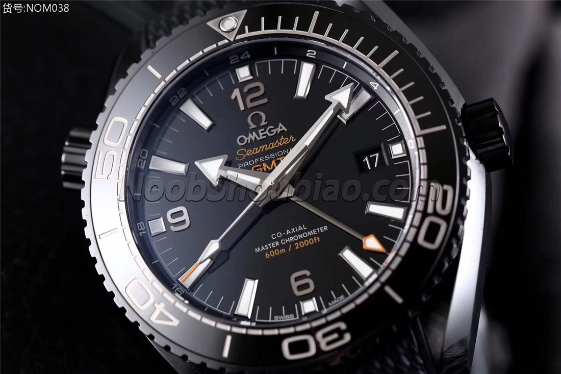 OMEGA 欧米茄 SEAMASTER 海马系列 PLANET OCEAN 海洋宇宙600米 GMT 215.92.46.22.01.001