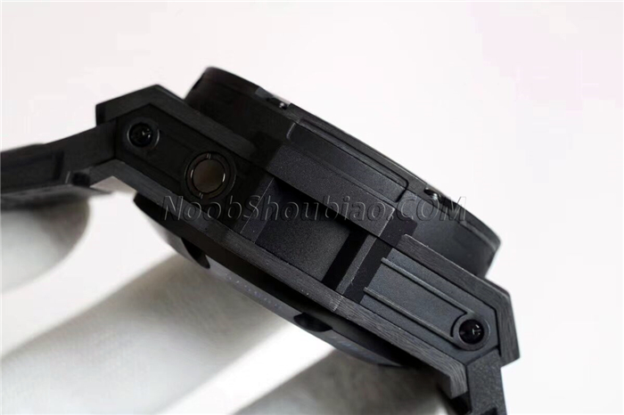 V6厂 Hublot 宇舶 王者至尊系列 731.QX.1190.GR.ABB12 碳纤维 最高版本 一比一复刻名表价格/图片