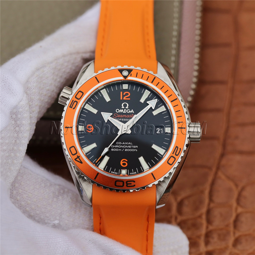 欧米茄 OMEGA 海马系列 SEAMASTER 海洋宇宙 PLANET OCEAN 232.32.42.21.01.001