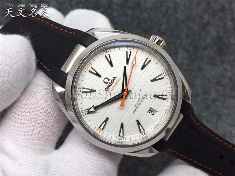 Omega 欧米茄 Seamaster 海马系列 AQUA TERRA 150米腕表 220.12.41.21.02.002