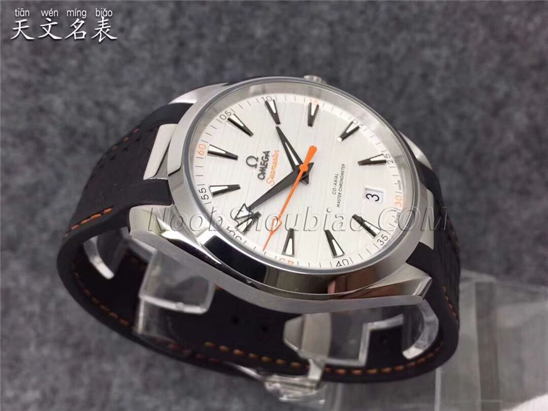 Omega 欧米茄 Seamaster 海马系列 AQUA TERRA 150米腕表 220.12.41.21.02.002