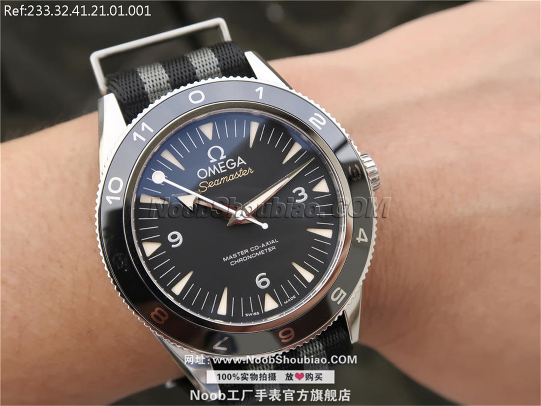 Omega 欧米茄 seamaster 海马 233.32.41.21.01.001 “幽灵党” 007限量版腕表