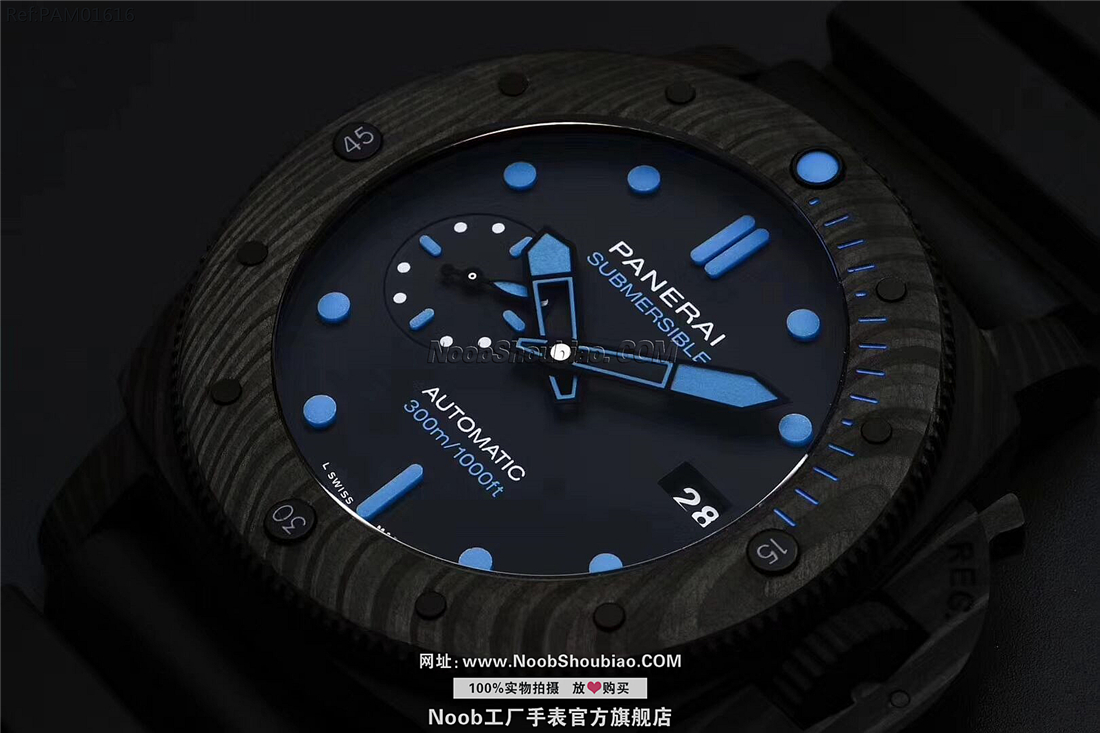 沛纳海 SUBMERSIBLE 潜行系列 PAM01616