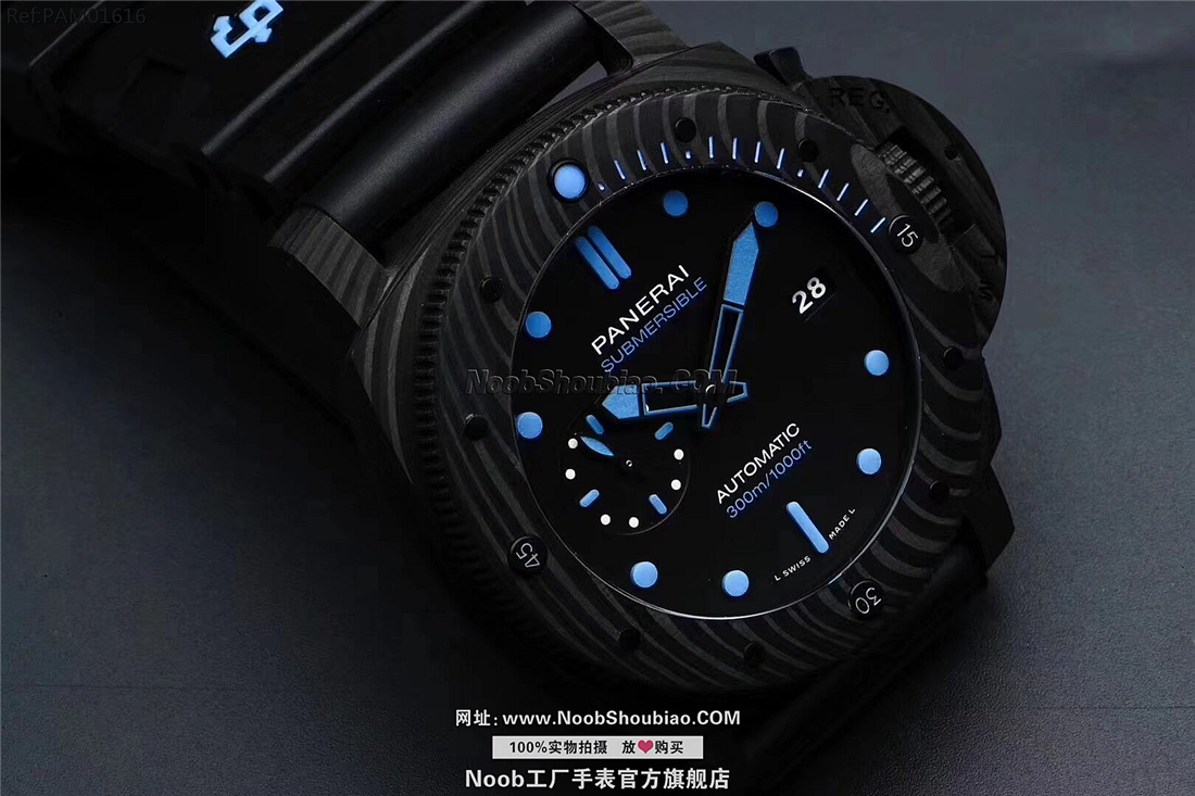 沛纳海 SUBMERSIBLE 潜行系列 PAM01616