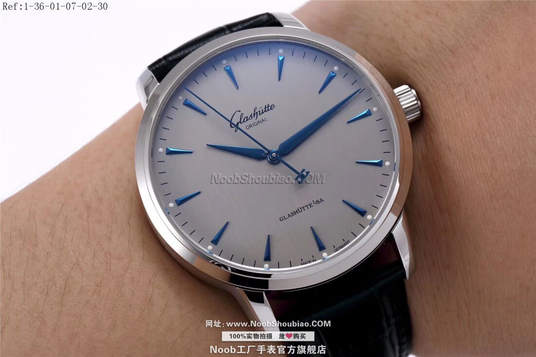  noob官方旗舰店Glashutte 格拉苏蒂 Senator 议员系列 SENATOR EXCELLENCE卓越 1-36-01-07-02-30