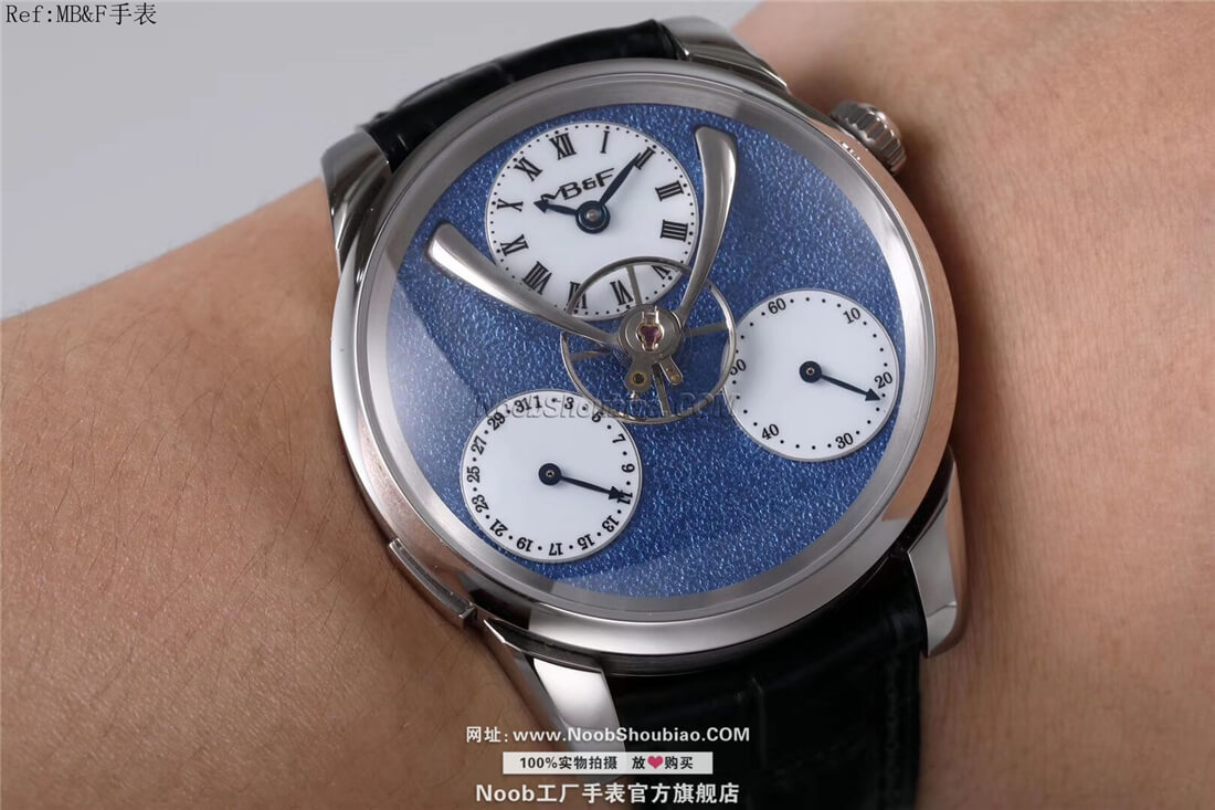 n厂官方旗舰店【MB&F手表】「Legacy Machine Split Escapement 自动上链机芯 