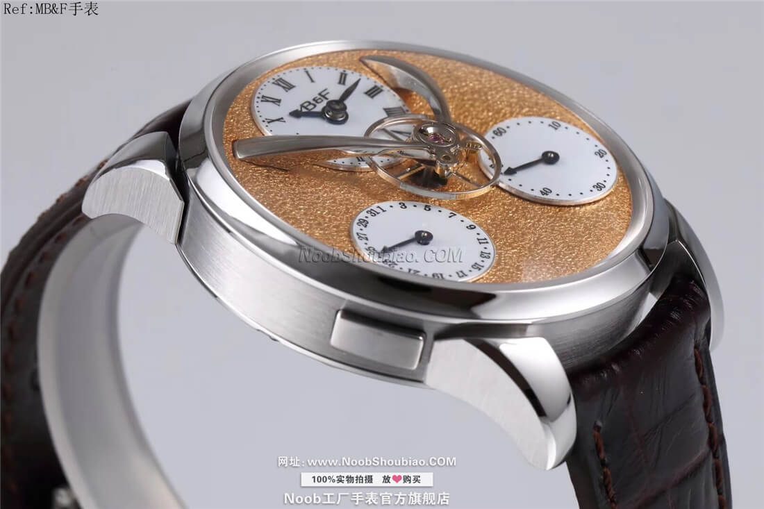 复刻名表【MB&F手表】「Legacy Machine Split Escapement 自动上链机芯