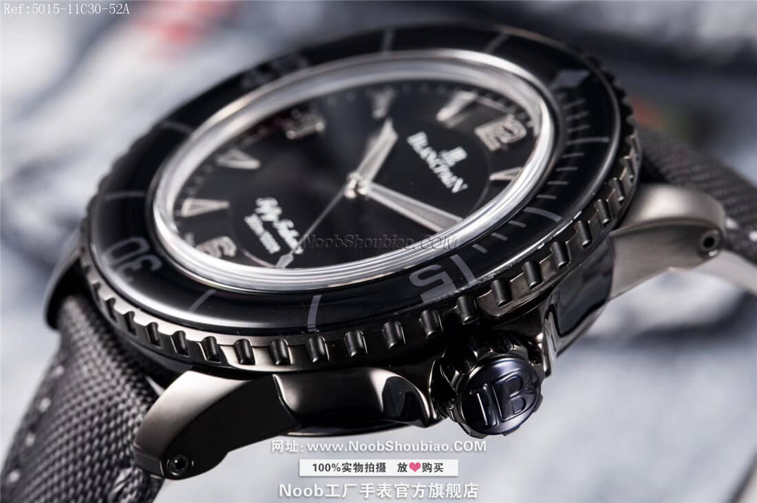 复刻名表Blancpain 宝珀 FIFTY FATHOMS 五十噚系列 5015-11C30-52A 黑武士