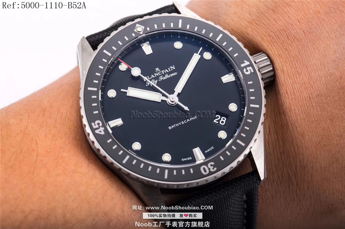 noob官方旗舰店Blancpain 宝珀 FIFTY FATHOMS 五十噚系列 5000-1110-B52A