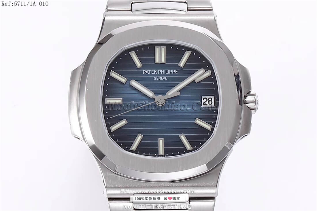n厂PATEK PHILIPPE 百达翡丽 Nautilus系列 5711/1A-010