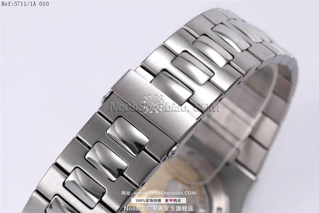 noob厂官网PATEK PHILIPPE 百达翡丽 Nautilus系列 5711/1A-010