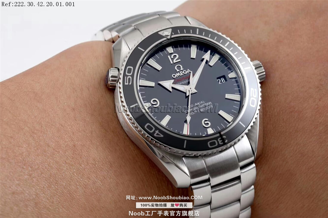 欧米茄 (1948) OMEGA 海马系列 SEAMASTER 海洋宇宙 PLANET OCEAN 222.30.42.20.01.001 