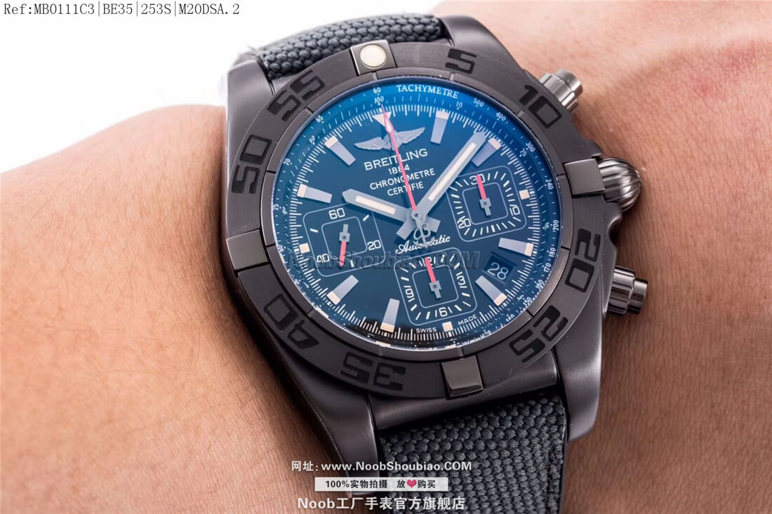 n厂官方旗舰店百年灵 Breitling 机械计时系列 Chronomat MB0111C3|BE35|253S|M20DSA.2