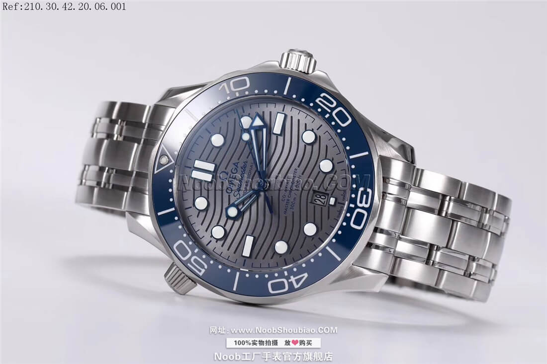 n厂手表官网Omega 欧米茄 Seamaster 海马系列 Diver 300m 300米潜水表 同轴•至臻天文台 210.30.42.20.06.001