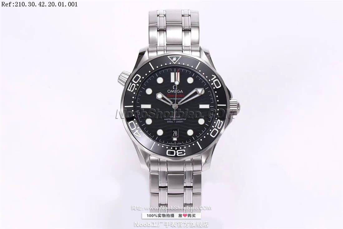 Omega 欧米茄 Seamaster 海马系列 Diver 300m 300米潜水表 同轴•至臻天文台 210.30.42.20.01.001