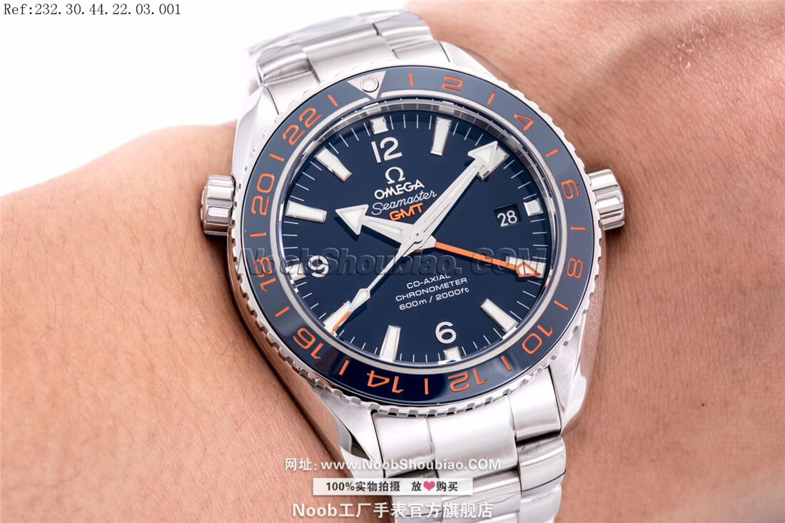 OMEGA 欧米茄 SEAMASTER 海马系列 PLANET OCEAN 海洋宇宙600米 GMT 232.30.44.22.03.001