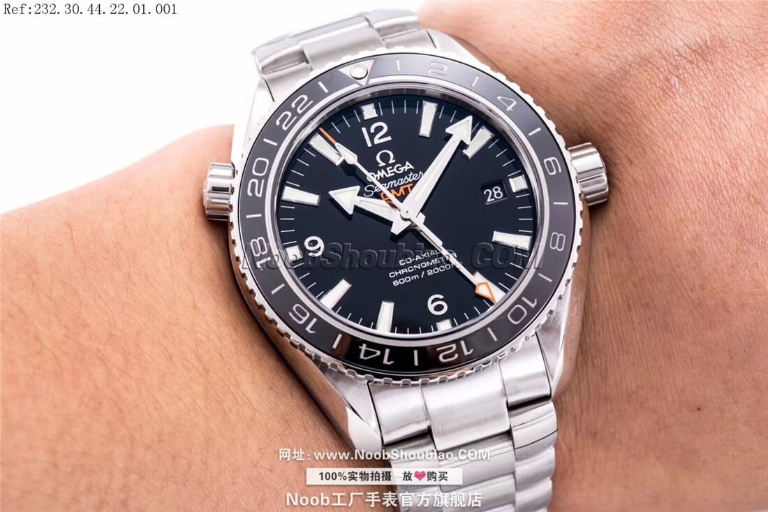 OMEGA 欧米茄 SEAMASTER 海马系列 PLANET OCEAN 海洋宇宙600米 GMT 232.30.44.22.01.001
