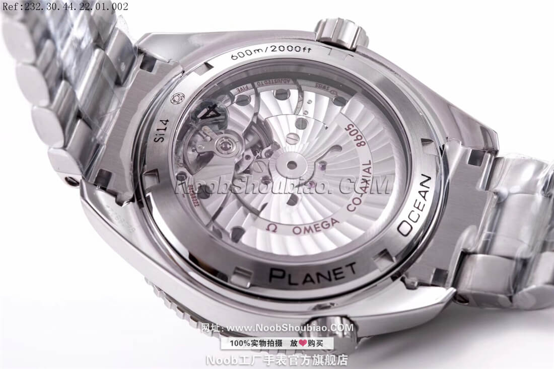 OMEGA 欧米茄 SEAMASTER 海马系列 PLANET OCEAN 海洋宇宙600米 GMT 232.30.44.22.01.002