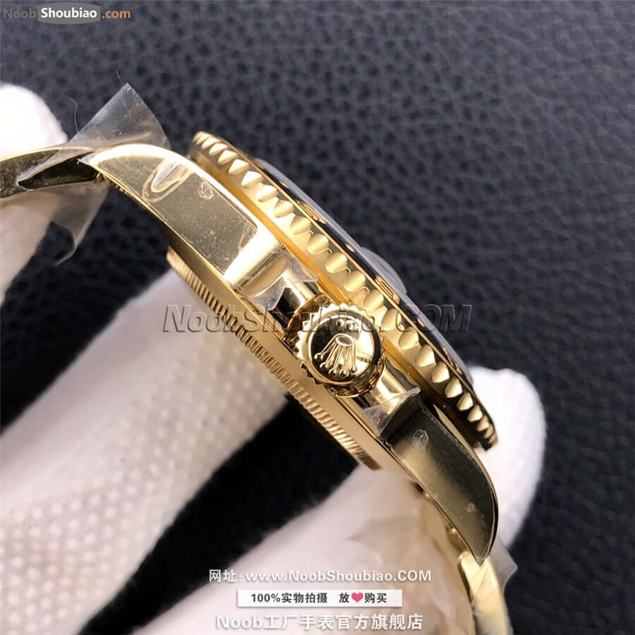 劳力士 Rolex 格林尼治型 II GMT Master II M116718LN-0002 绿色表盘 黄金 