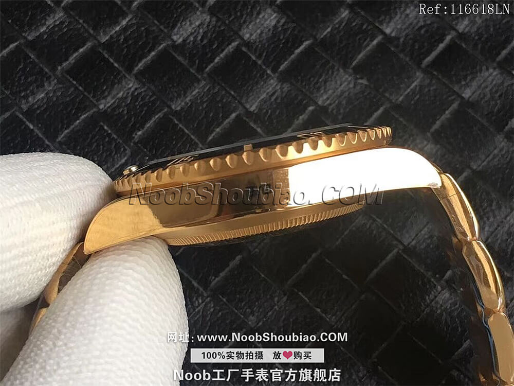 劳力士 Rolex 潜航者 Submariner 蓝水鬼 116618LN 18K包黄金