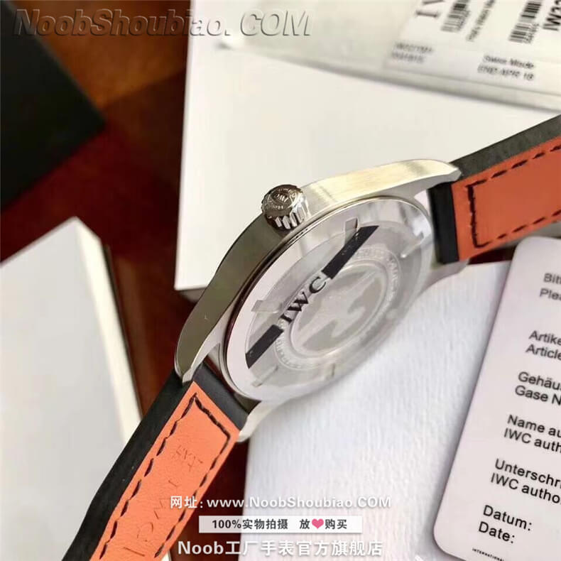 【原厂配件组装】IWC 万国 马克十八 飞行员系列 IW327001