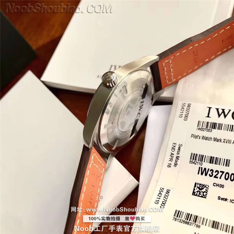 【原厂配件组装】IWC 万国 马克十八 飞行员系列 IW327003