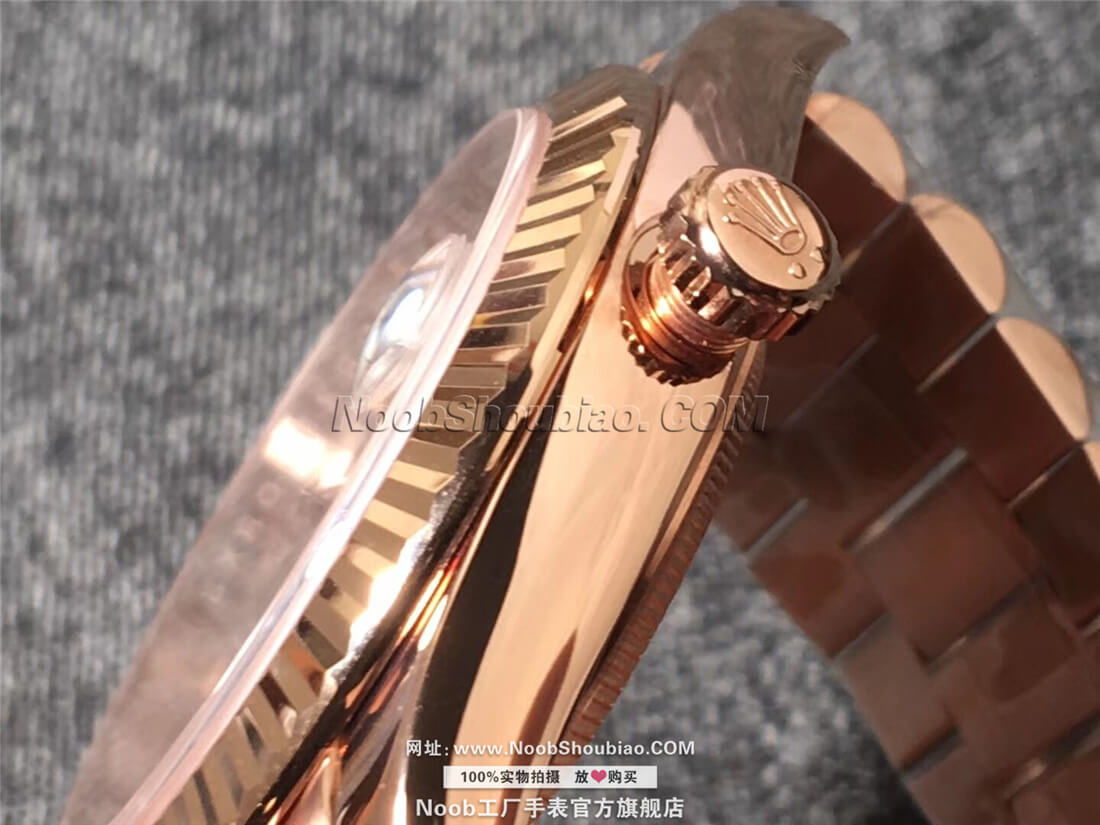Rolex 劳力士 星期日历型40系列 228235绿盘 18K玫瑰金 