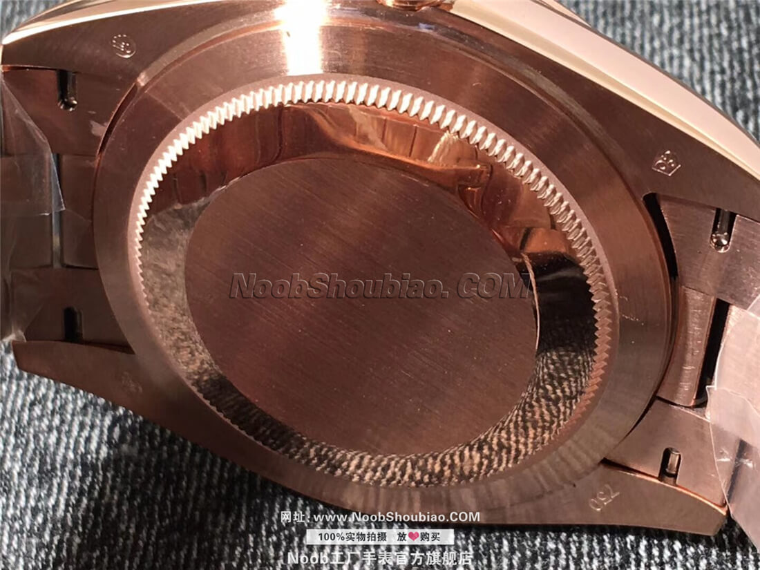 Rolex 劳力士 星期日历型40系列 228235绿盘 18K玫瑰金 