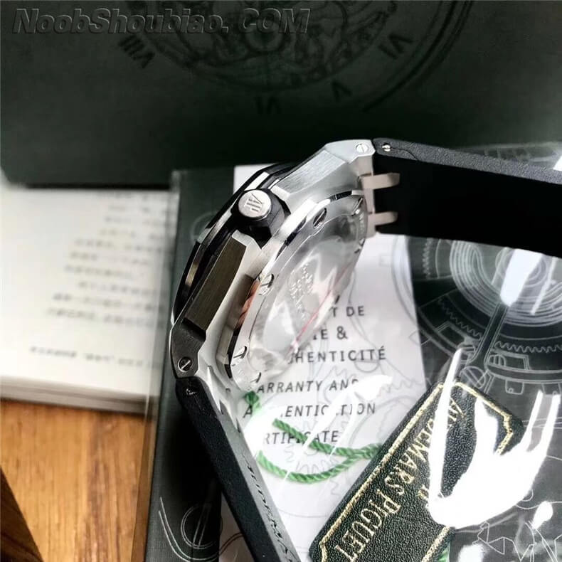 【原厂配件组装】AP 爱彼 皇家橡树离岸型系列  潜水腕表系列 15703ST.OO.A002CA.01