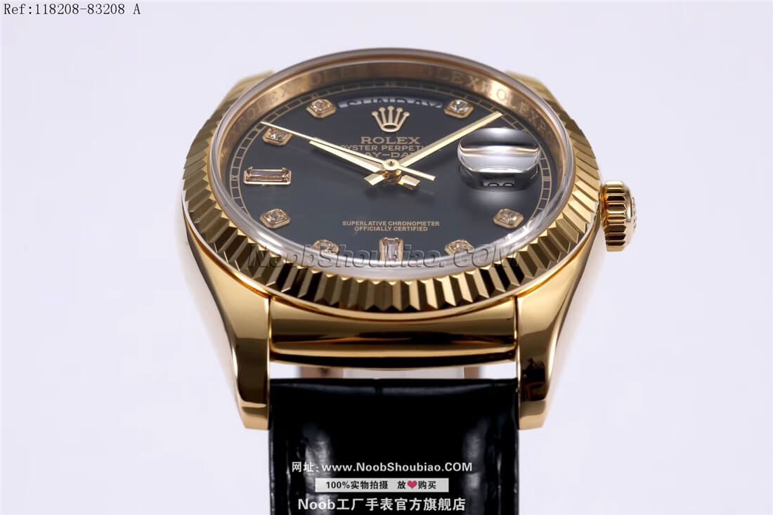 Rolex 劳力士手表 星期日历型36系列  118208-83208 A 三角坑纹外圈 