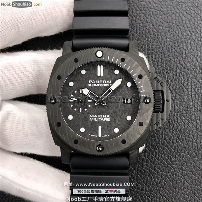 沛纳海 SUBMERSIBLE 潜行系列 PAM00979 