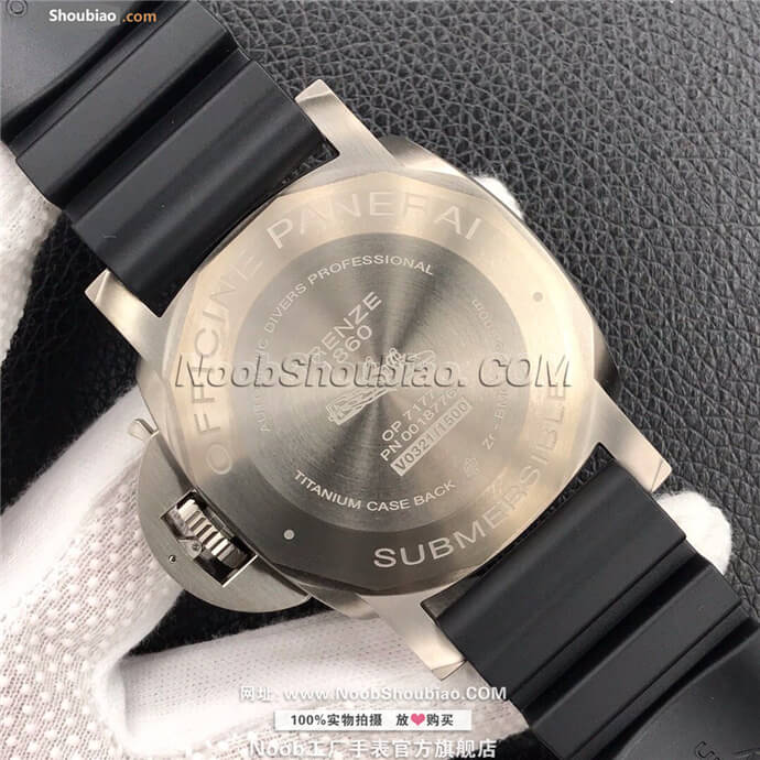 沛纳海手表 SUBMERSIBLE 潜行系列 PAM00799
