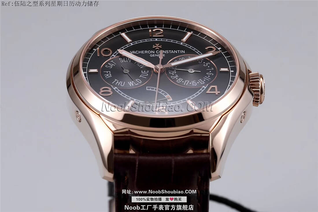 Vacheron Constantin 江诗丹顿 FiftySix Day-Date 伍陆之型系列星期日历动力储存 