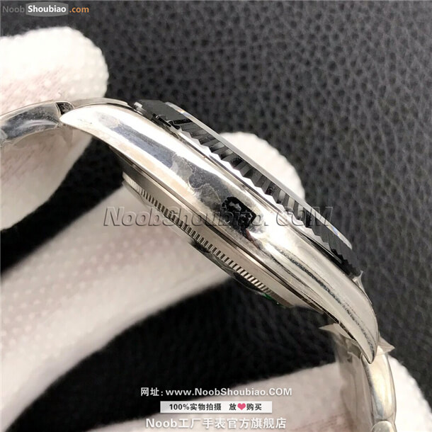 Rolex 劳力士手表 日志型II 系列 116334 白盘 