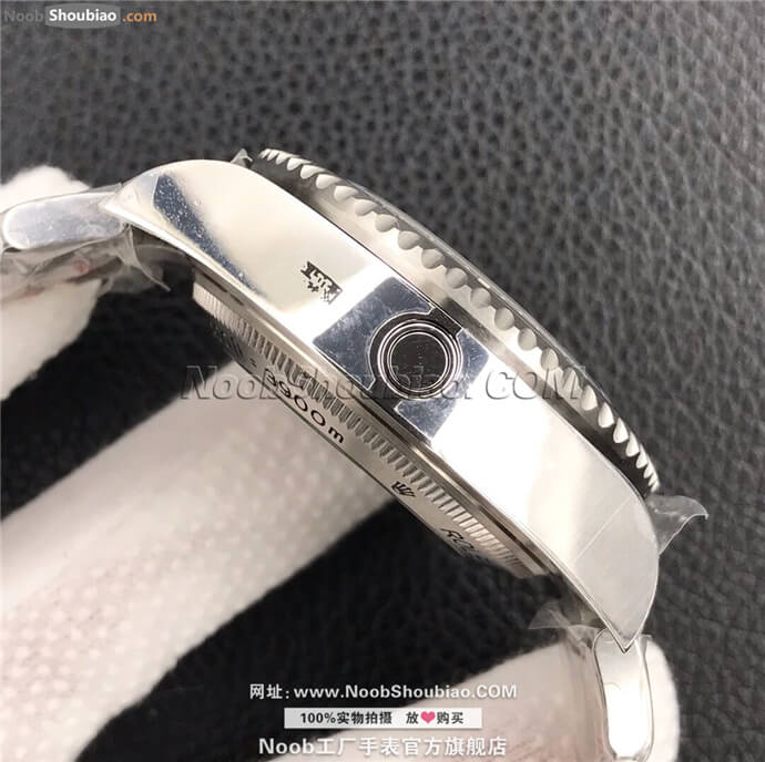  Rolex 劳力士 海使型系列 116660-98210 蓝盘 (蓝面渐变鬼王) 
