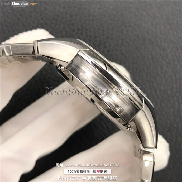 Omega 欧米茄 碟飞系列 明亮之白 431.30.41.21.02.001 