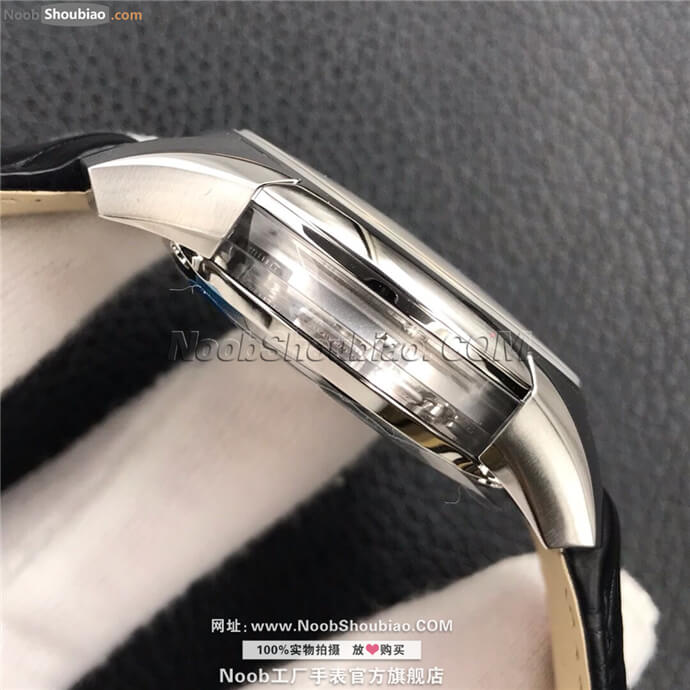  Omega 欧米茄 碟飞系列 明亮之白 431.33.41.21.02.001 