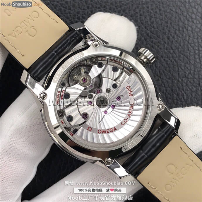 Omega 欧米茄 碟系飞列 明亮之黑 431.33.41.21.01.0011