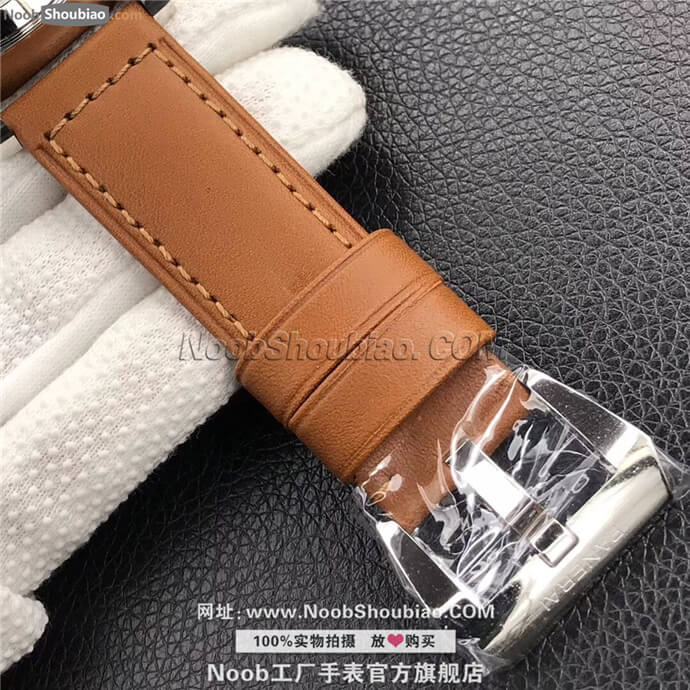 沛纳海 Panerai Luminor Marina Acciaio PAM00111 Pam111