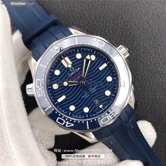 Omega 欧米茄 Seamaster 海马系列 Diver 300m 300米潜水表 同轴•至臻天文台 210.32.42.20.03.001