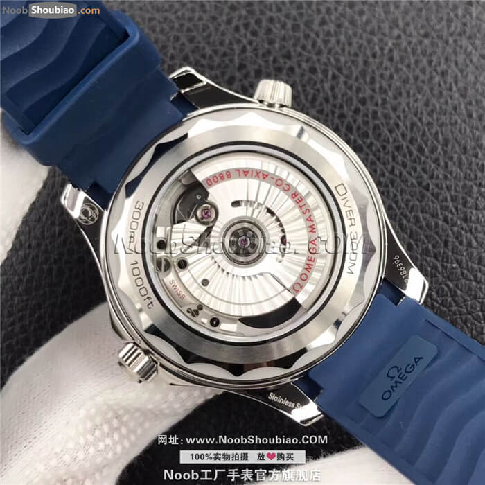 Omega 欧米茄 Seamaster 海马系列 Diver 300m 300米潜水表 同轴•至臻天文台 210.32.42.20.03.001