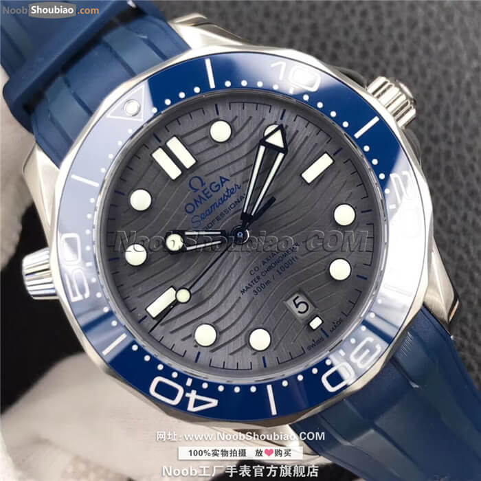 Omega 欧米茄 Seamaster 海马系列 Diver 300m 300米潜水表 同轴•至臻天文台 210.32.42.20.06.001
