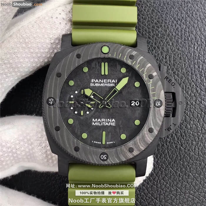 沛纳海手表 SUBMERSIBLE 潜行系列 PAM00961