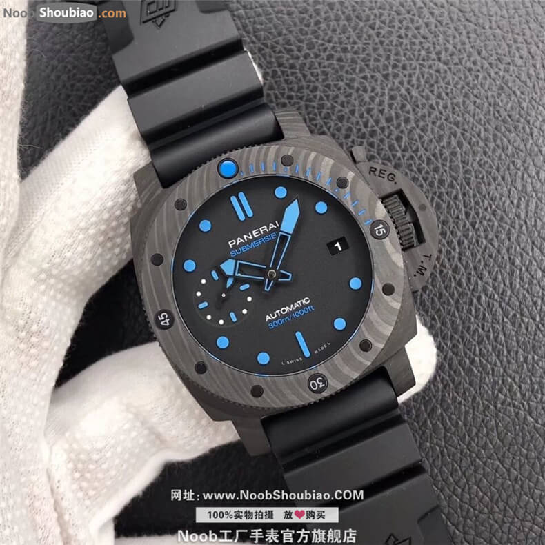 沛纳海手表 SUBMERSIBLE 潜行系列 PAM00960