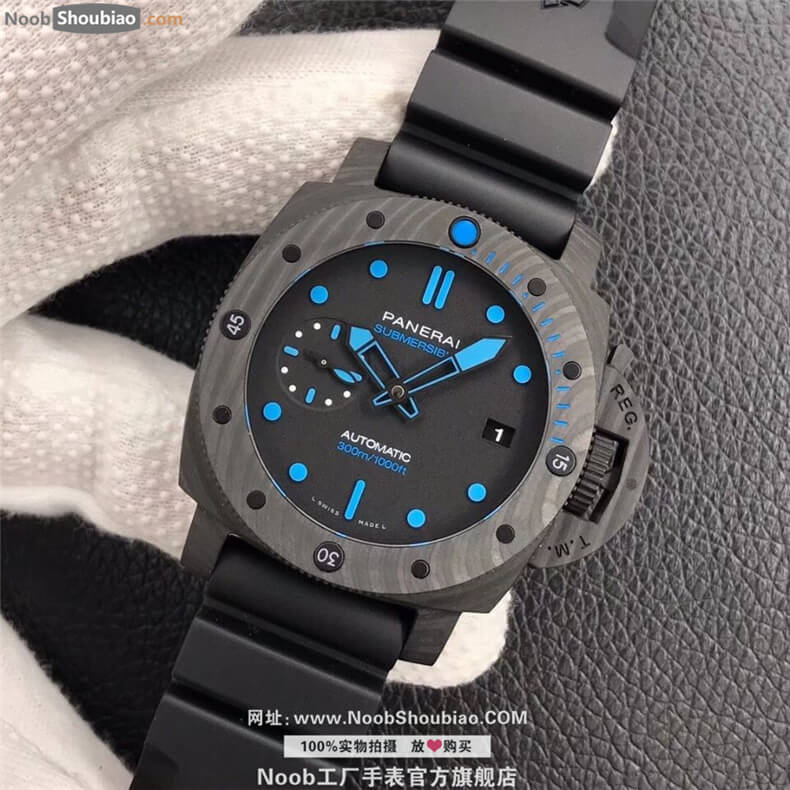 沛纳海手表 SUBMERSIBLE 潜行系列 PAM00960