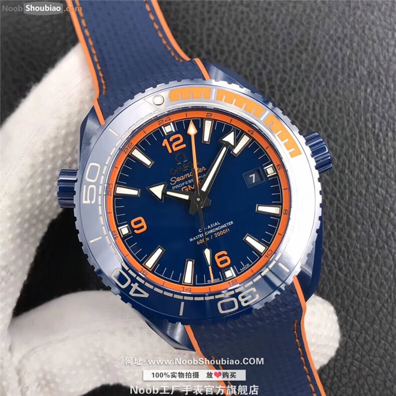 欧米茄手表 海马系列 GMT同轴至臻天文台表45.5毫米系列 215.92.46.22.03.001