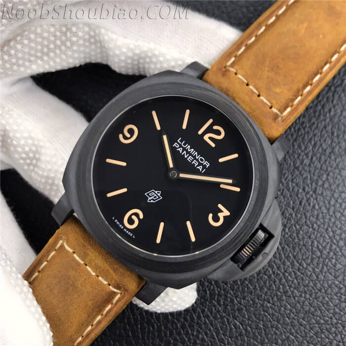 沛纳海 PAM360 