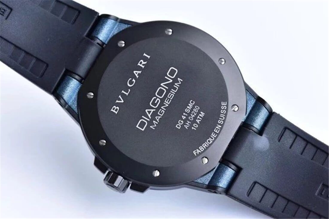 BVLGARI 宝格丽 Diagono Magnesium 系列 102364 DG41C3SMCVD 镁合金