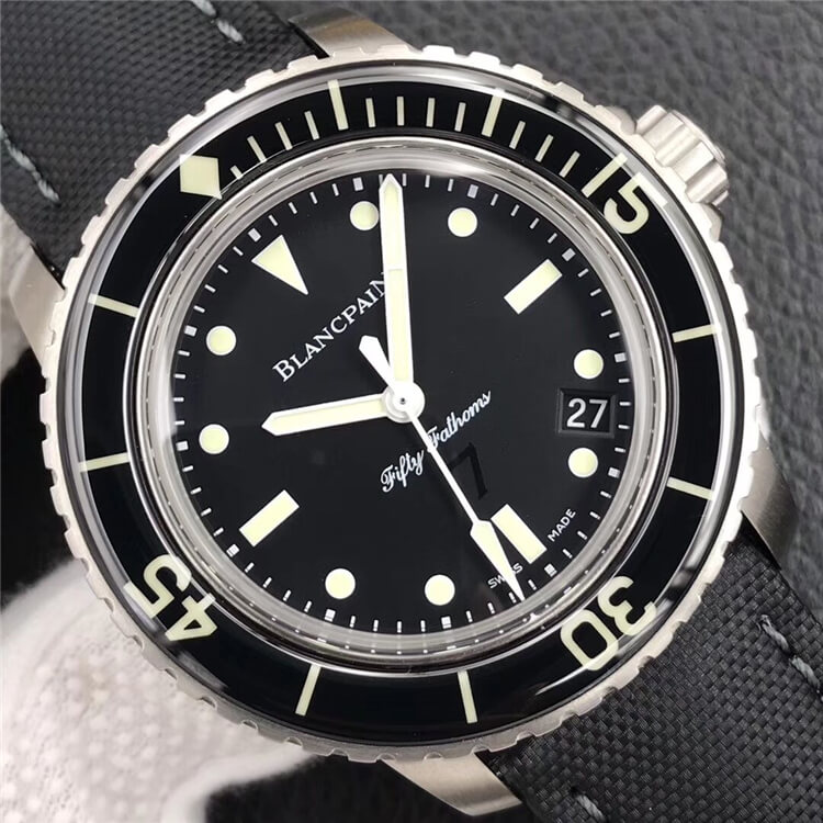 宝珀 五十噚系列 NAGEURS DE COMBAT AUTOMATIQUE系列 5015E-1130-B52A
